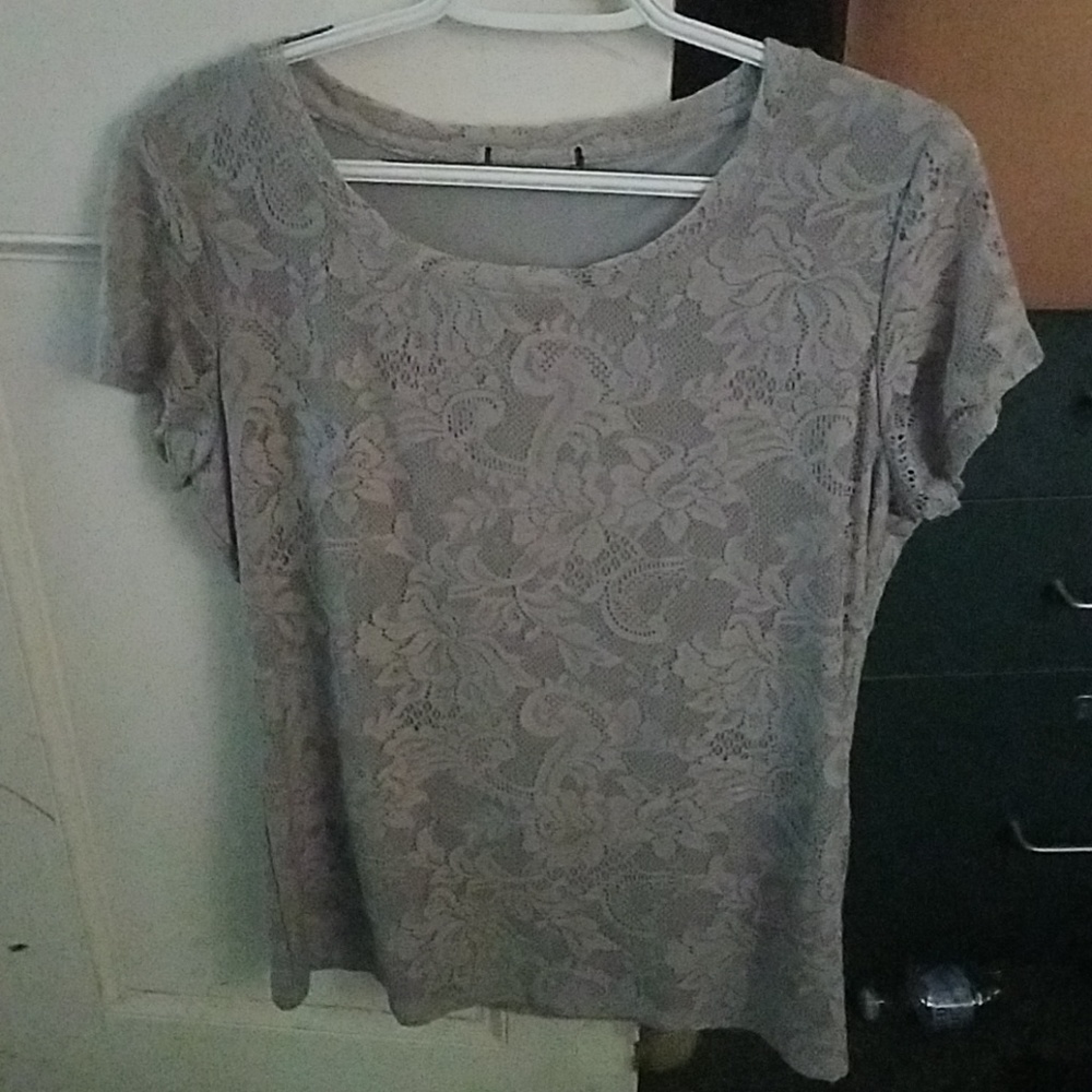 Grey Lace Cap Sleave Top